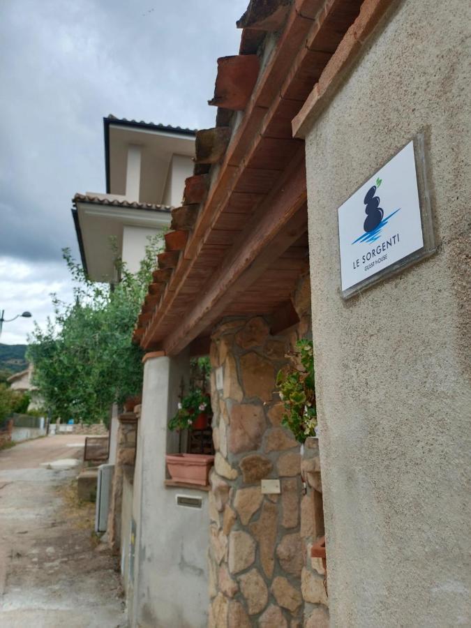 Le Sorgenti Guest House Ilbono Exterior foto
